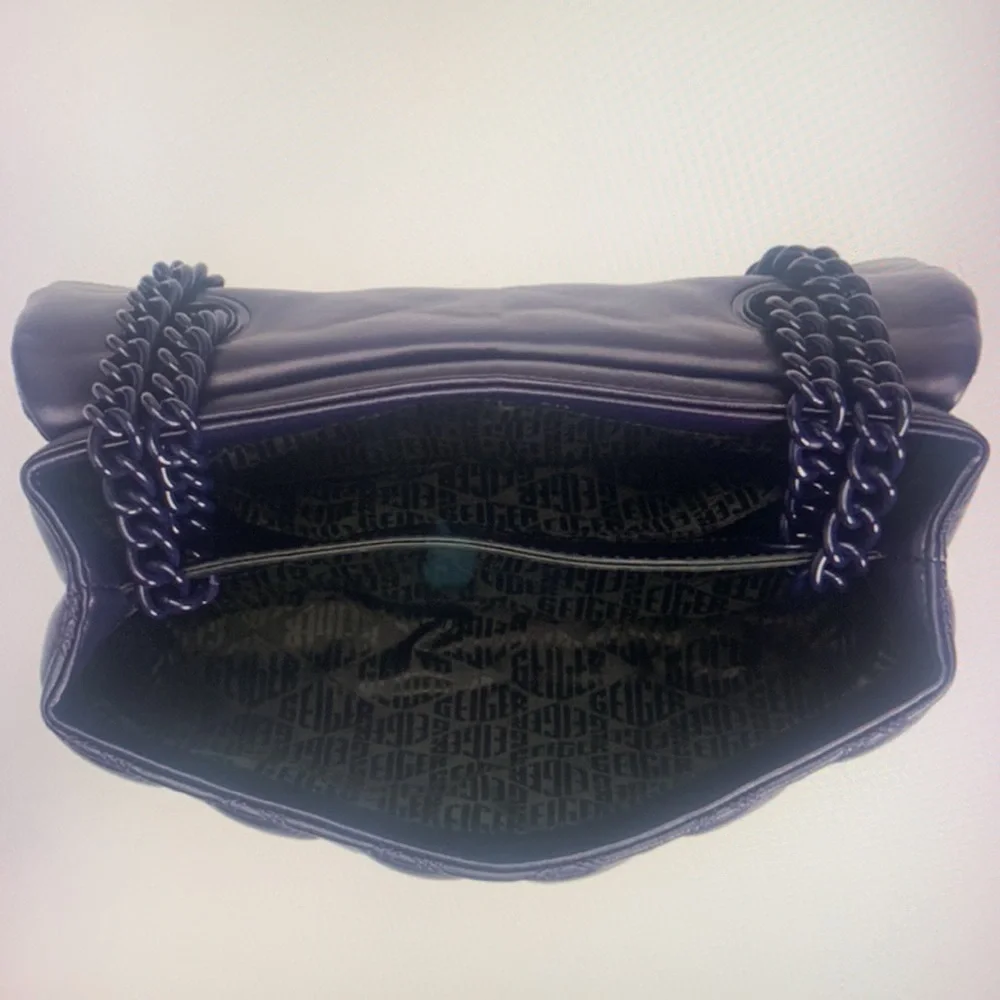- KURT GEIGER LONDON KENSINGTON DRENCH LEATHER SHOULDER BAG - Picture 7 of 10